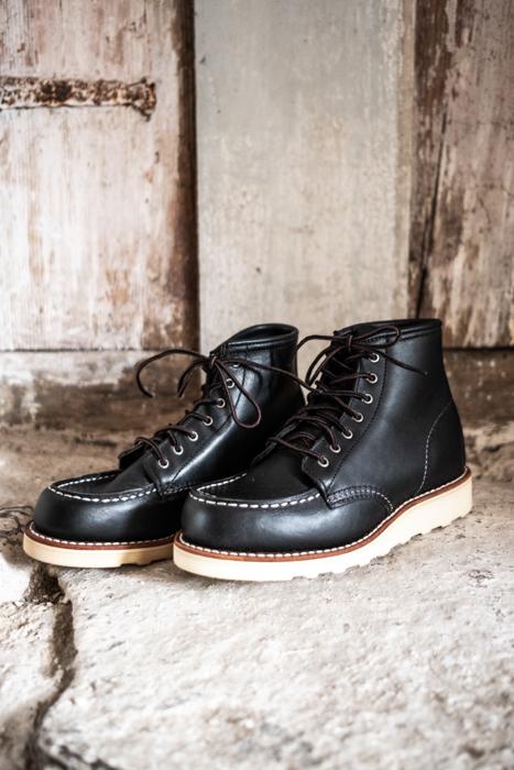 3373 6` Moc Black Boundary Women