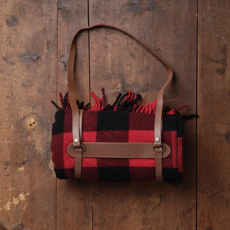 Motor Robe with Leather Carrier Plaid